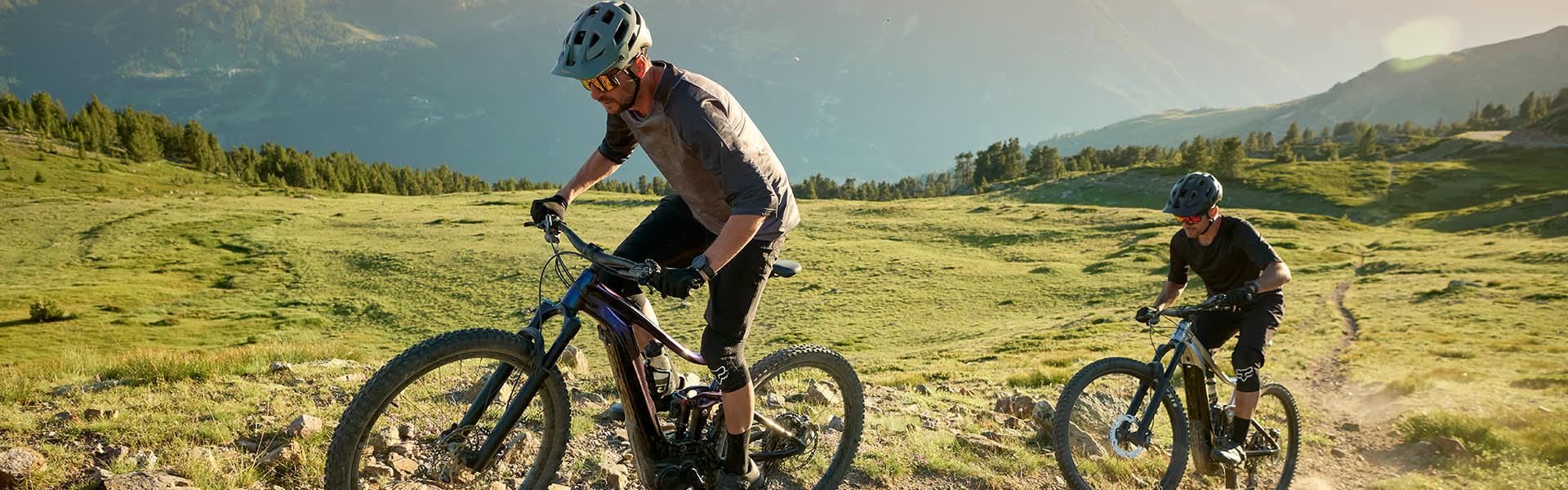 Giant Bicycles for Sale | Road, Mountain & E-Bikes  Bicycle Warehouse
