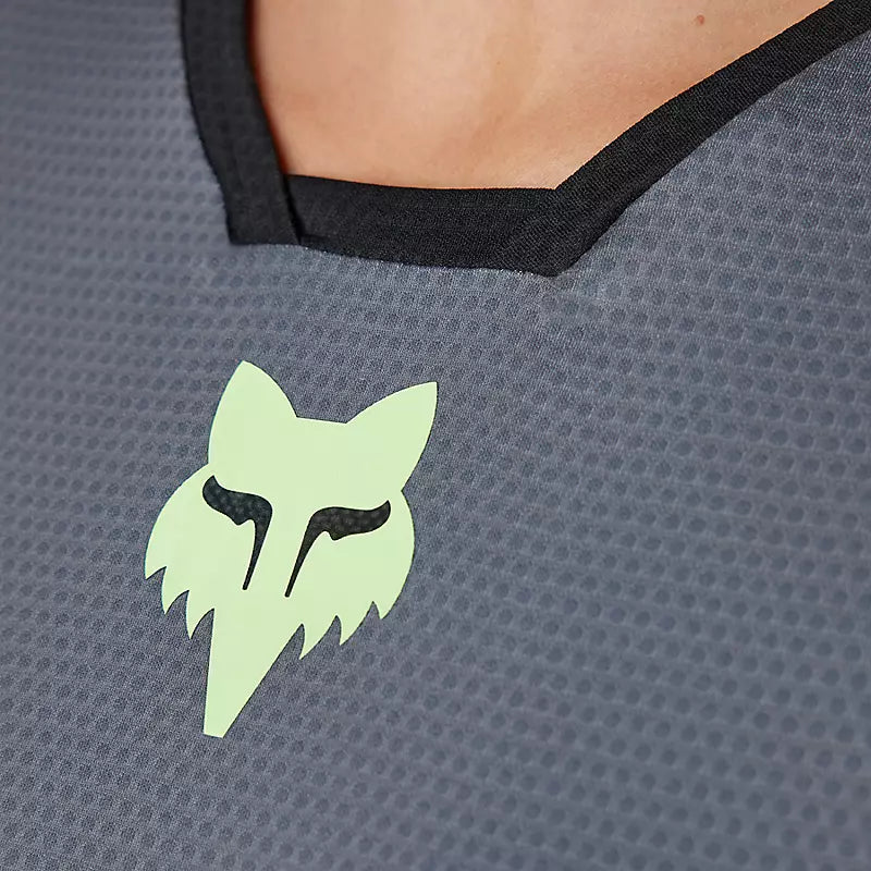 Fox Women's Defend Race Long Sleeve Jersey - Jerseys - Bicycle Warehouse