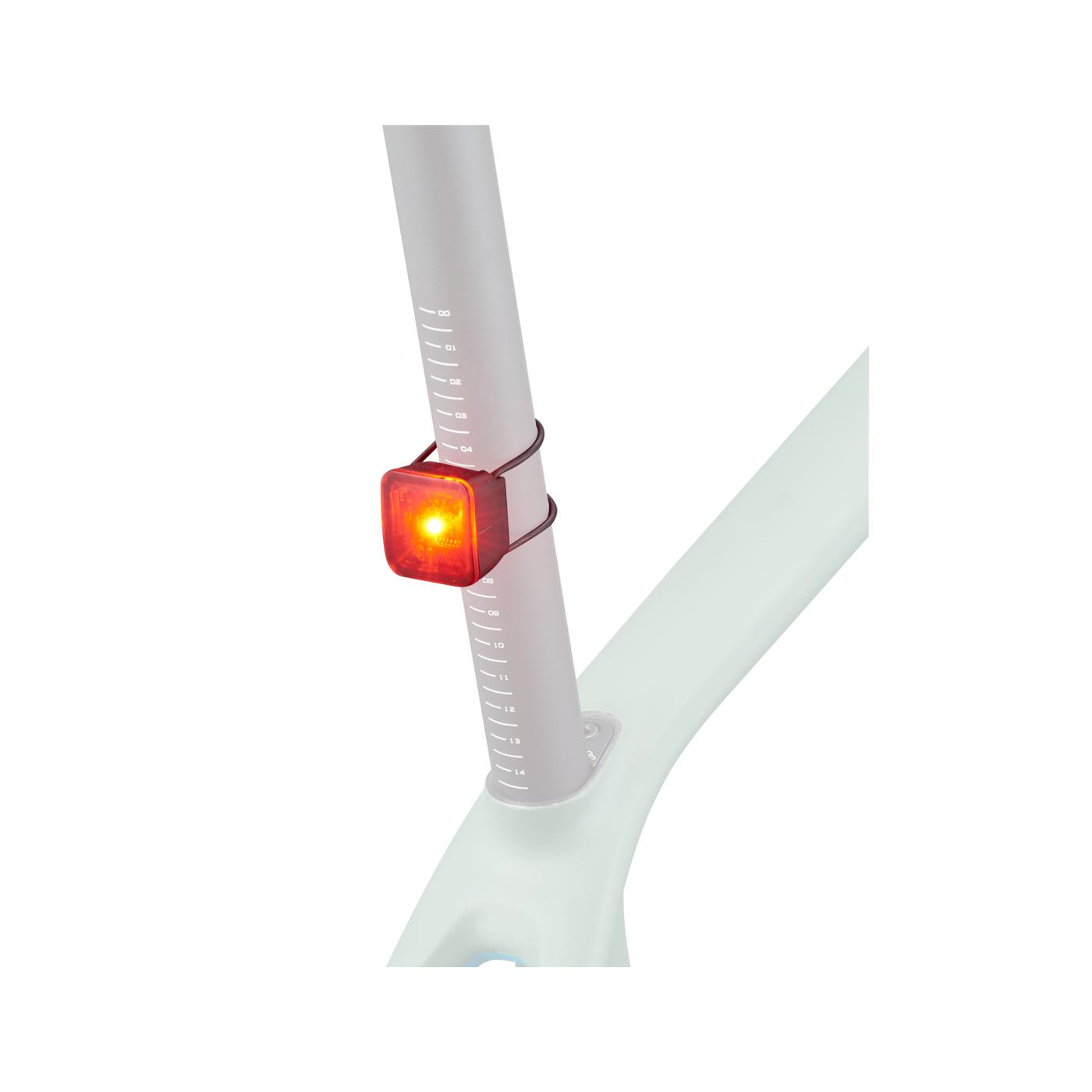 Specialized Flash Pack Headlight/Taillight Combo - Lighting - Bicycle Warehouse