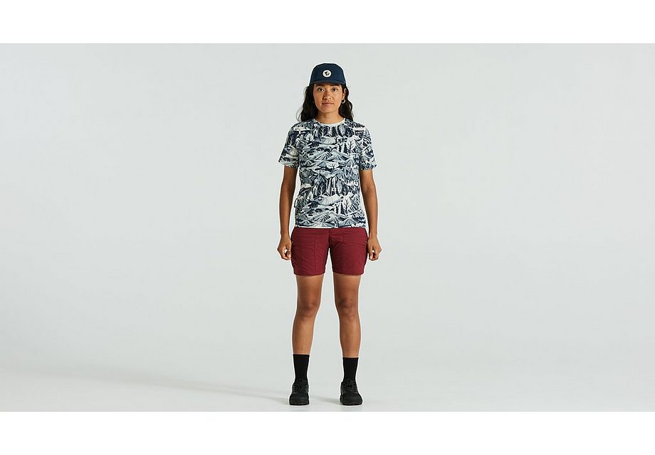 Specialized s/f riders hybrid short wmn bordeaux red 4 - Bicycle Warehouse