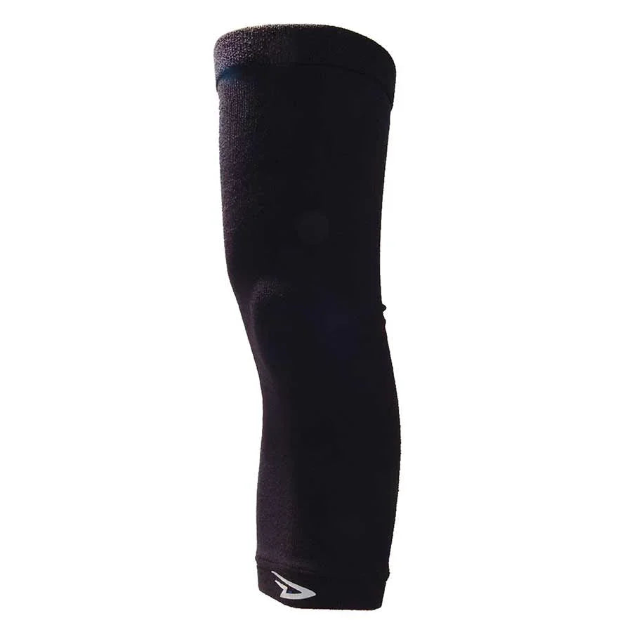 CoolMax Kneekers One Size Black - Bicycle Warehouse