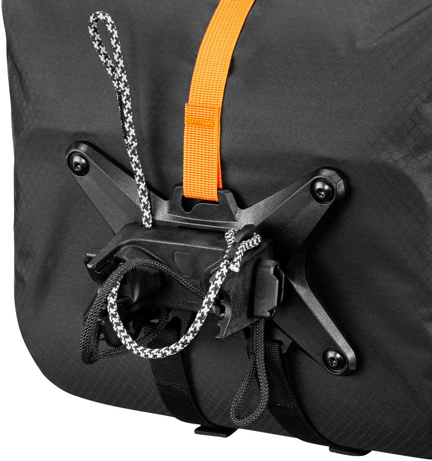 Handlebar Pack 11L Quick Release Black - Bicycle Warehouse