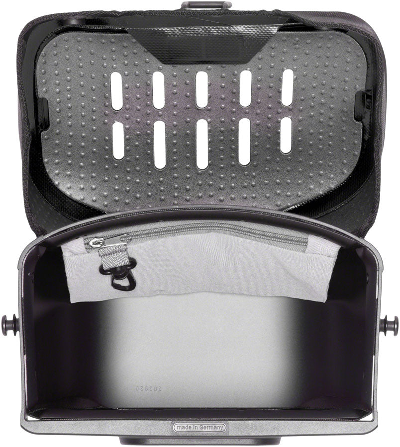 Ultimate Six Classic Handlebar Bag - Black 5L - Bicycle Warehouse