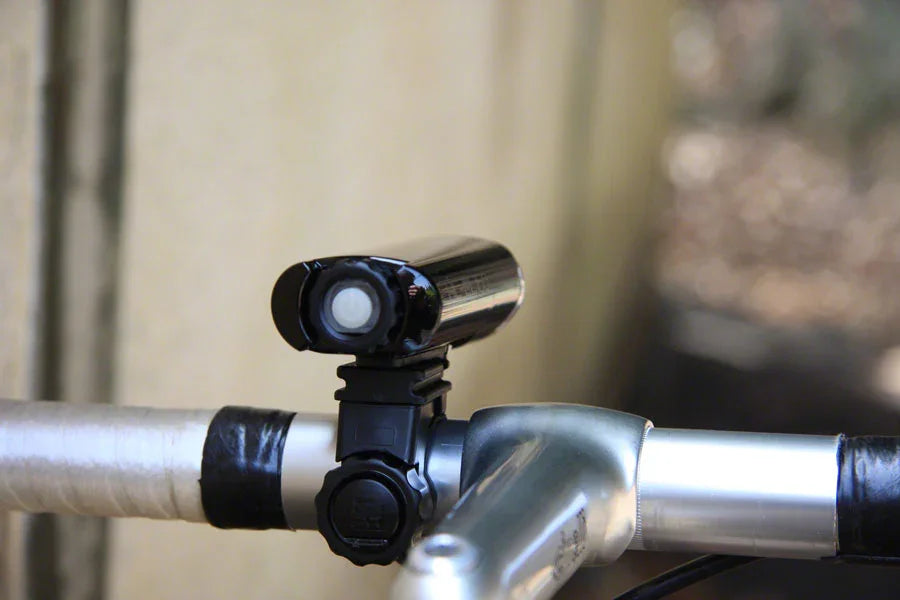 CatEye HL-EL160 Headlight - Bicycle Warehouse