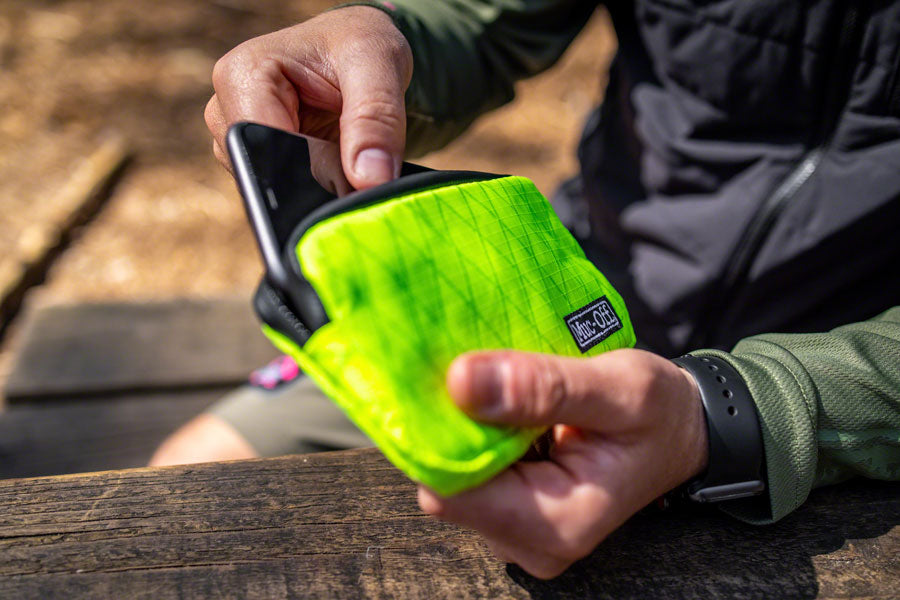 Rainproof Essentials Case - Hi-Vis Yellow