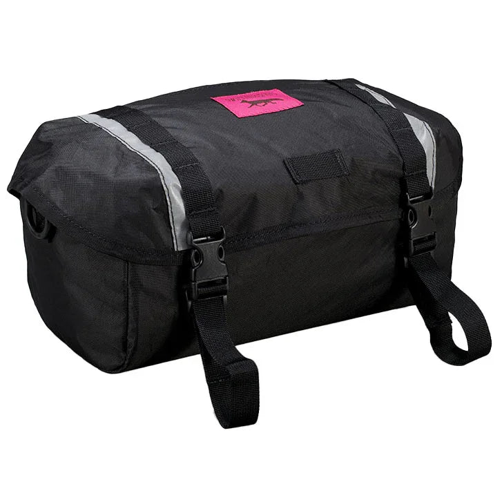 Catalyst Handlebar Pack 7.5L Black - Bicycle Warehouse