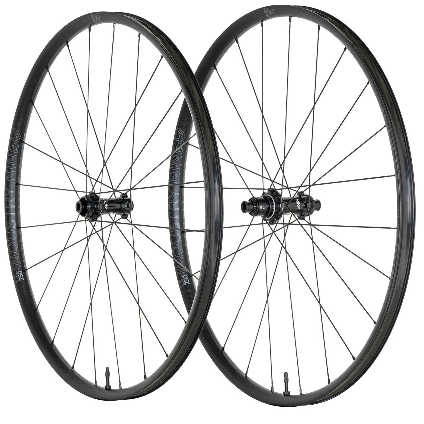 Solix SL UL250A Whlset 700c 12x100/142 TA XDR - Bicycle Warehouse