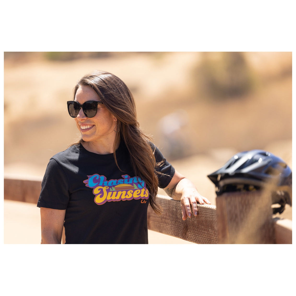 Liv Chasing Sunsets Women's T-Shirt - Jerseys - Bicycle Warehouse
