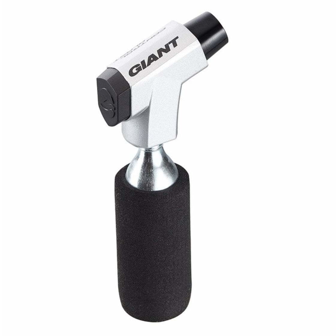Giant Control Blast 1 Co2 Bike Inflator w/ 16g Threaded Cartridge - Black/Silver