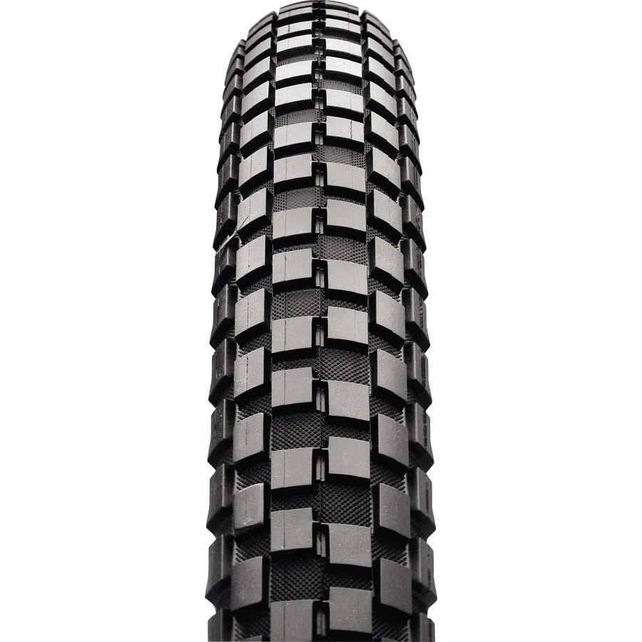 Maxxis Holly Roller Bike Tire: 26 x 2.20", Wire, 60tpi, Single Compound