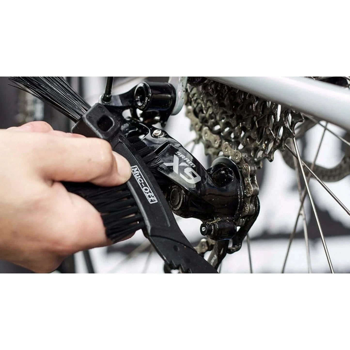 Muc-Off Premium Bike Cleaning Brush Set - Five Brushes