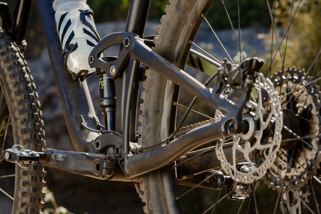Tune Up Guide - Mountain Bike Disc Brakes Tips & The Best Techniques