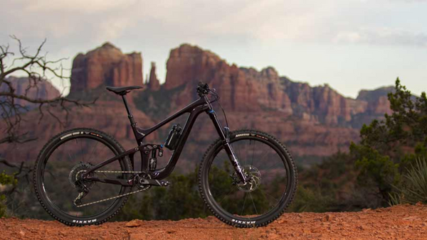giant bicycle carbon frame USED OCR Limited Composite Large Road Bike Rim Brake QR Raw/Yellow Professional Grade raw carbon fiber is woven in our composite factory to produce our lightest Giant Bike Framesets Custom Build
