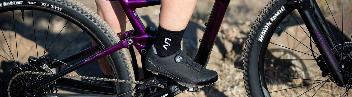 How to Choose the Best Mountain Biking Pedals - Bicycle Warehouse