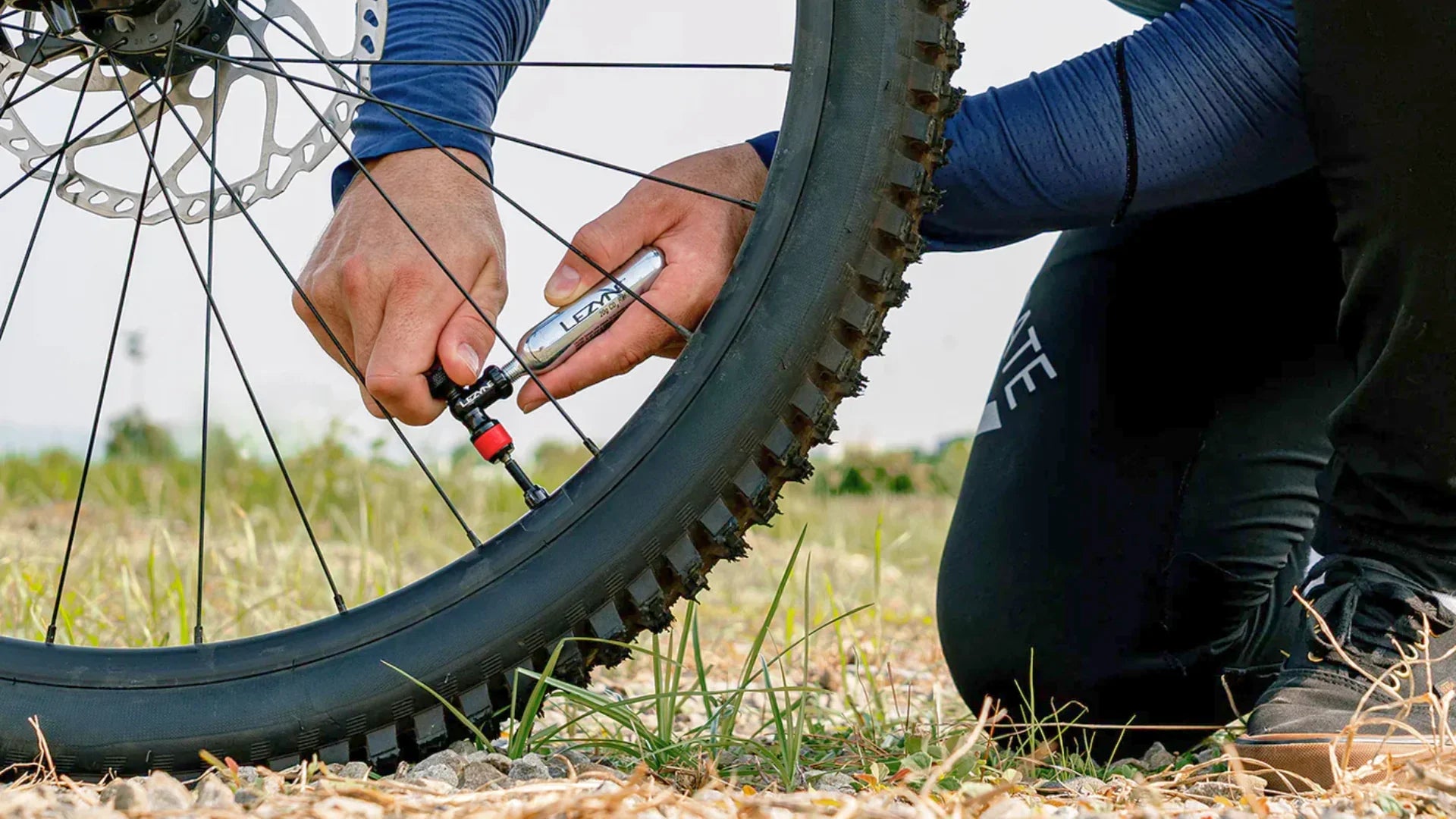 CO2 Bike Pumps - Bicycle Warehouse