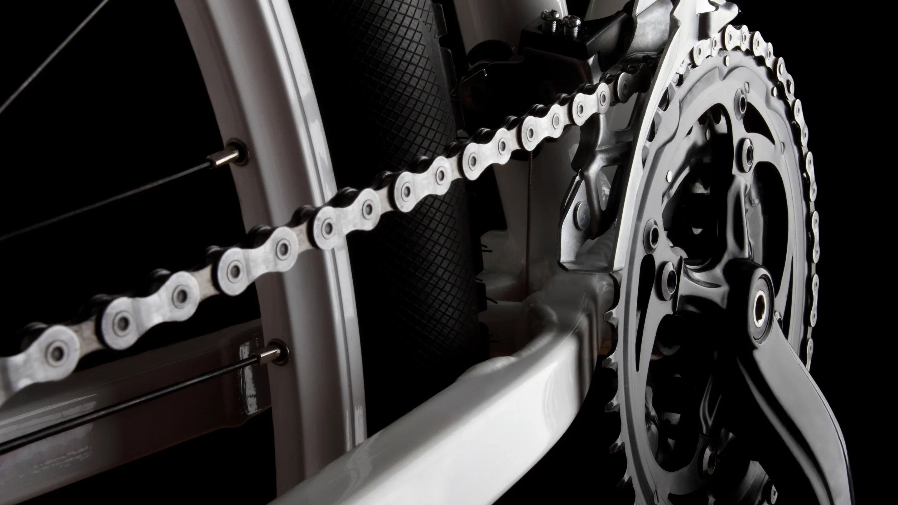 Bike Cranksets & Bottom Brackets - Smooth Power & Reliable Performance