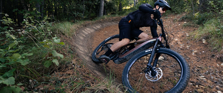 Top Full Suspension Electric Mountain Bikes: Ultimate MTB Performance