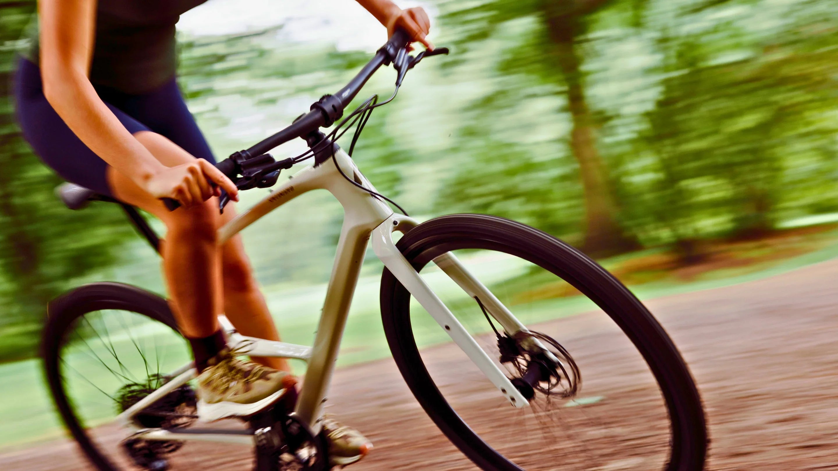 Women's Hybrid Bikes