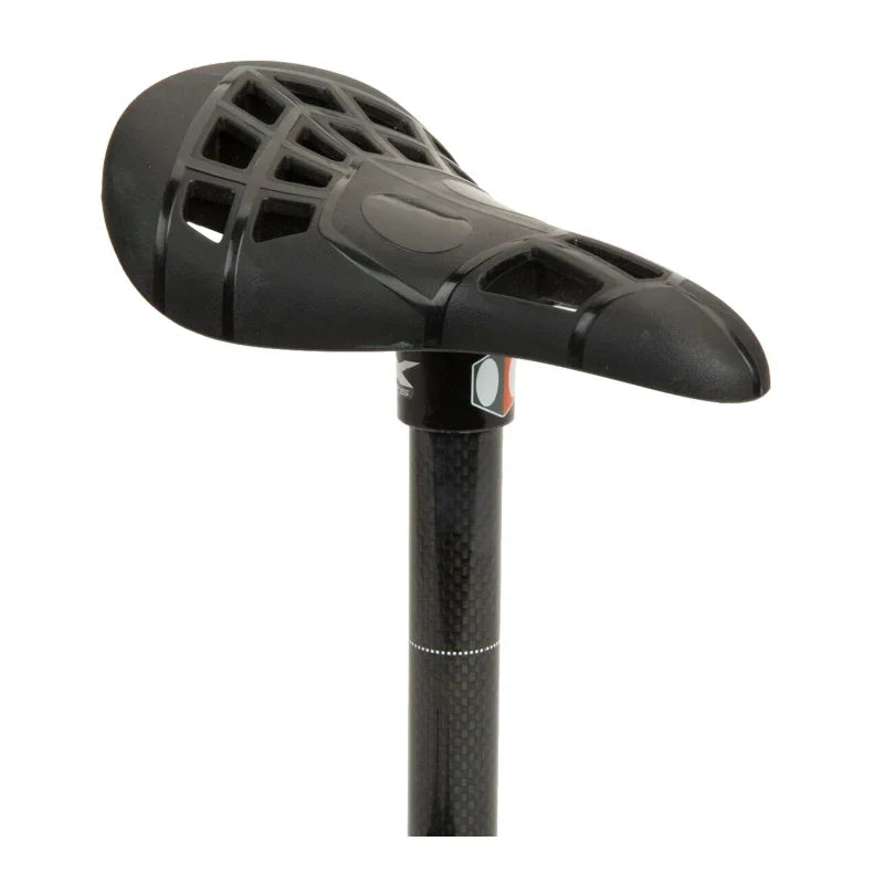Echelon Race Seat (Small/22.2mm Post) Black - Bicycle Warehouse