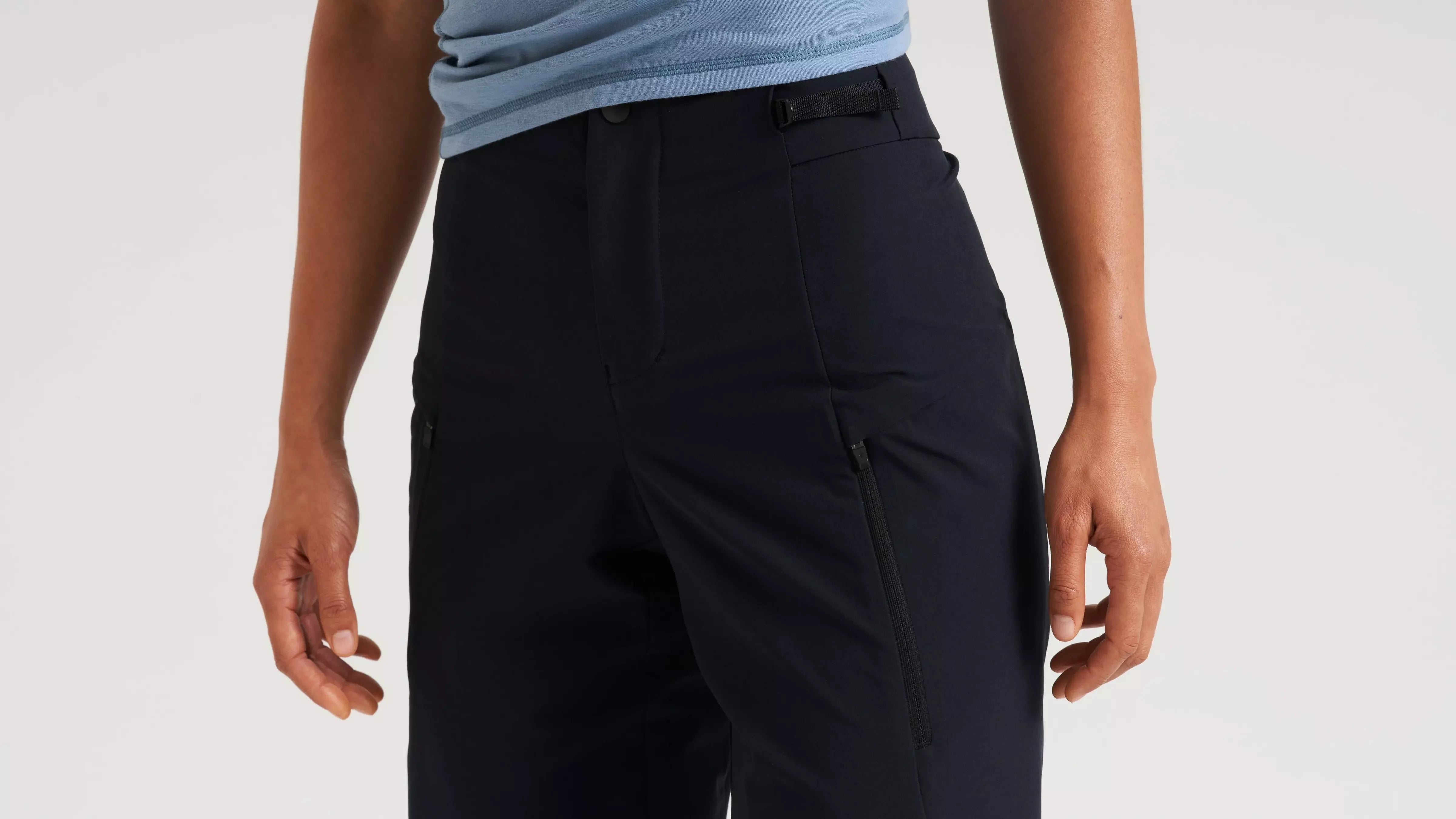 Specialized Women's Traction Short - Black - Bicycle Warehouse