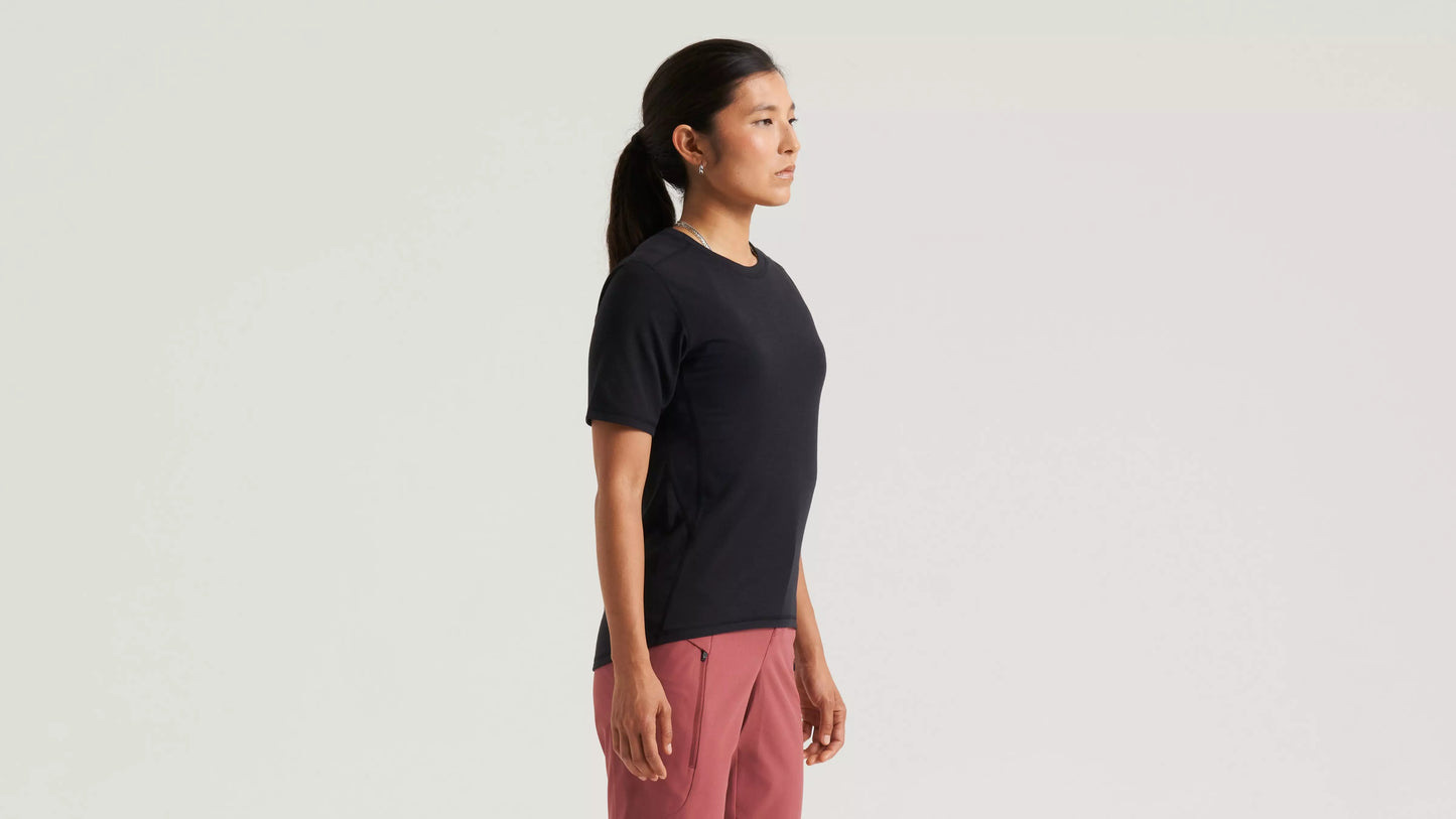 Women's Traction Short Sleeve Tee - Black