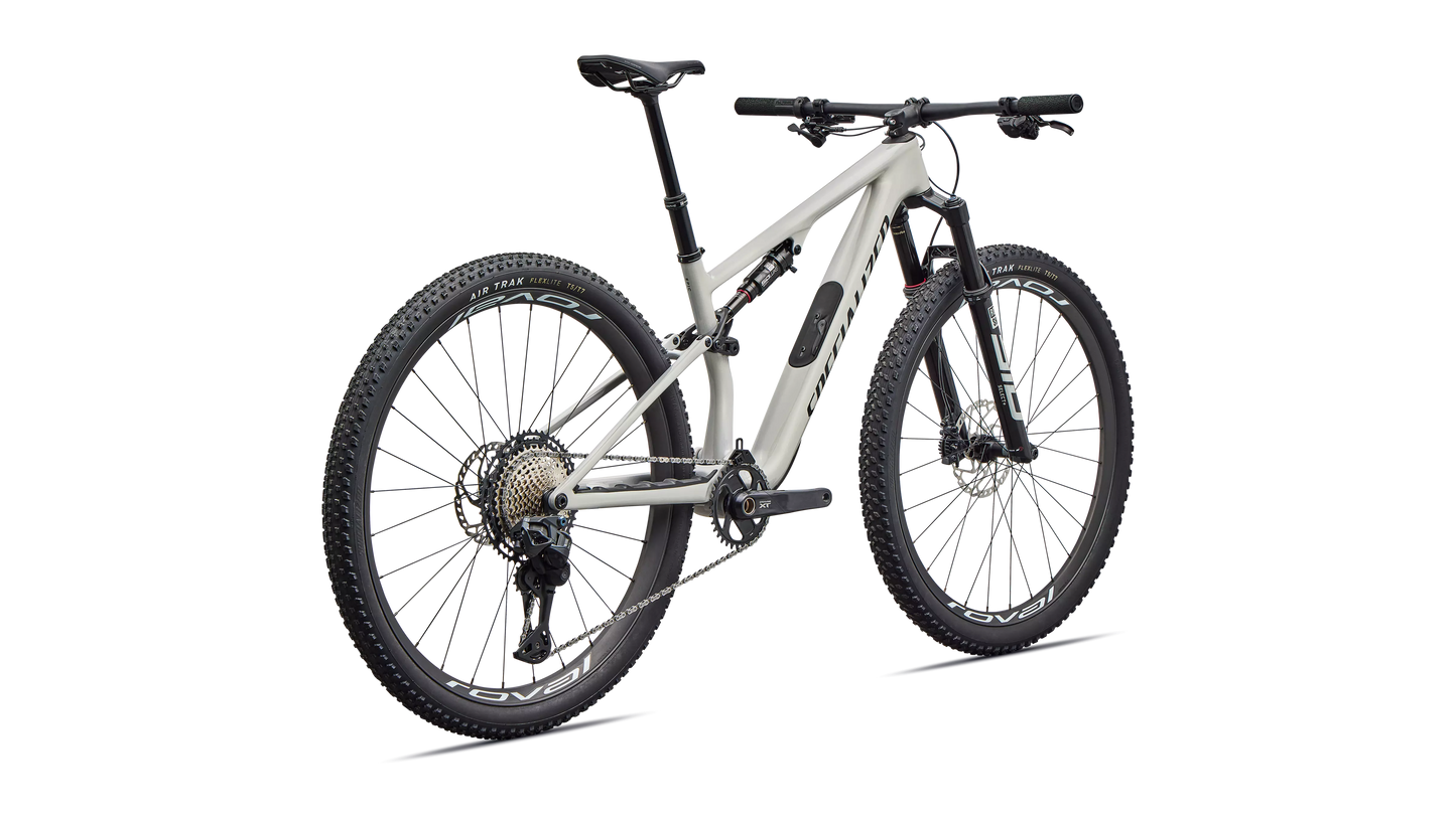 Epic 8 Expert Di2 (2026)