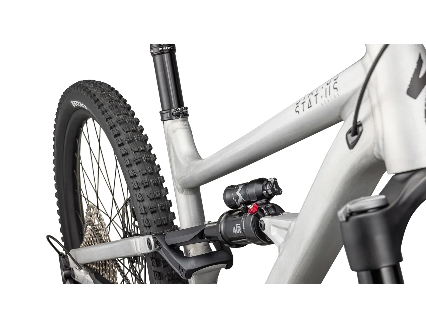 Status 2 140 (2024) - Bicycle Warehouse