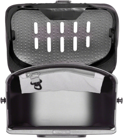 Ultimate Six Classic Handlebar Bag - Black 5L - Bicycle Warehouse