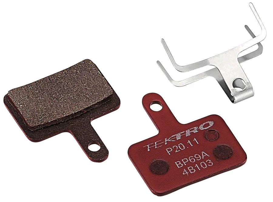 P20.11 Disc Brake Pad - Resin For Use with 2-Piston Calipers Red - Bicycle Warehouse