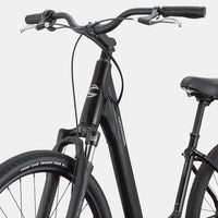 Cannondale Adventure 2 - Bicycle Warehouse