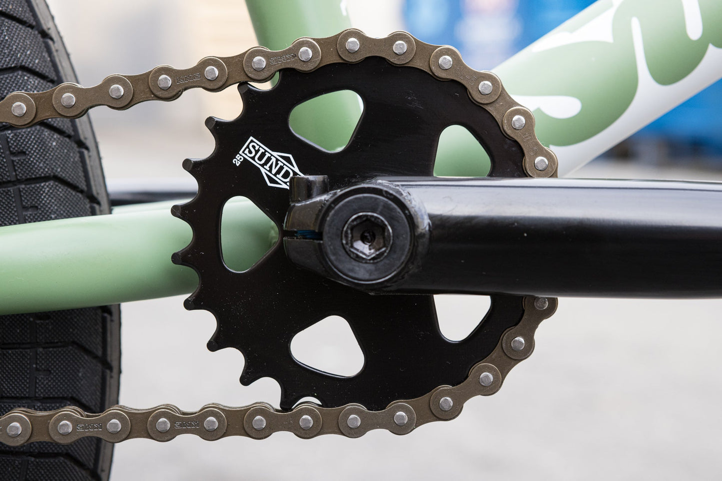 Forecaster - Brett Silva Signature (Matte Sage Green with 20.75" tt)