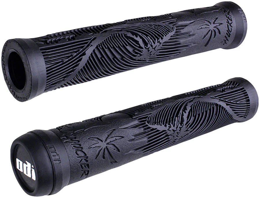 Hucker Grips - Black Flangeless - Bicycle Warehouse