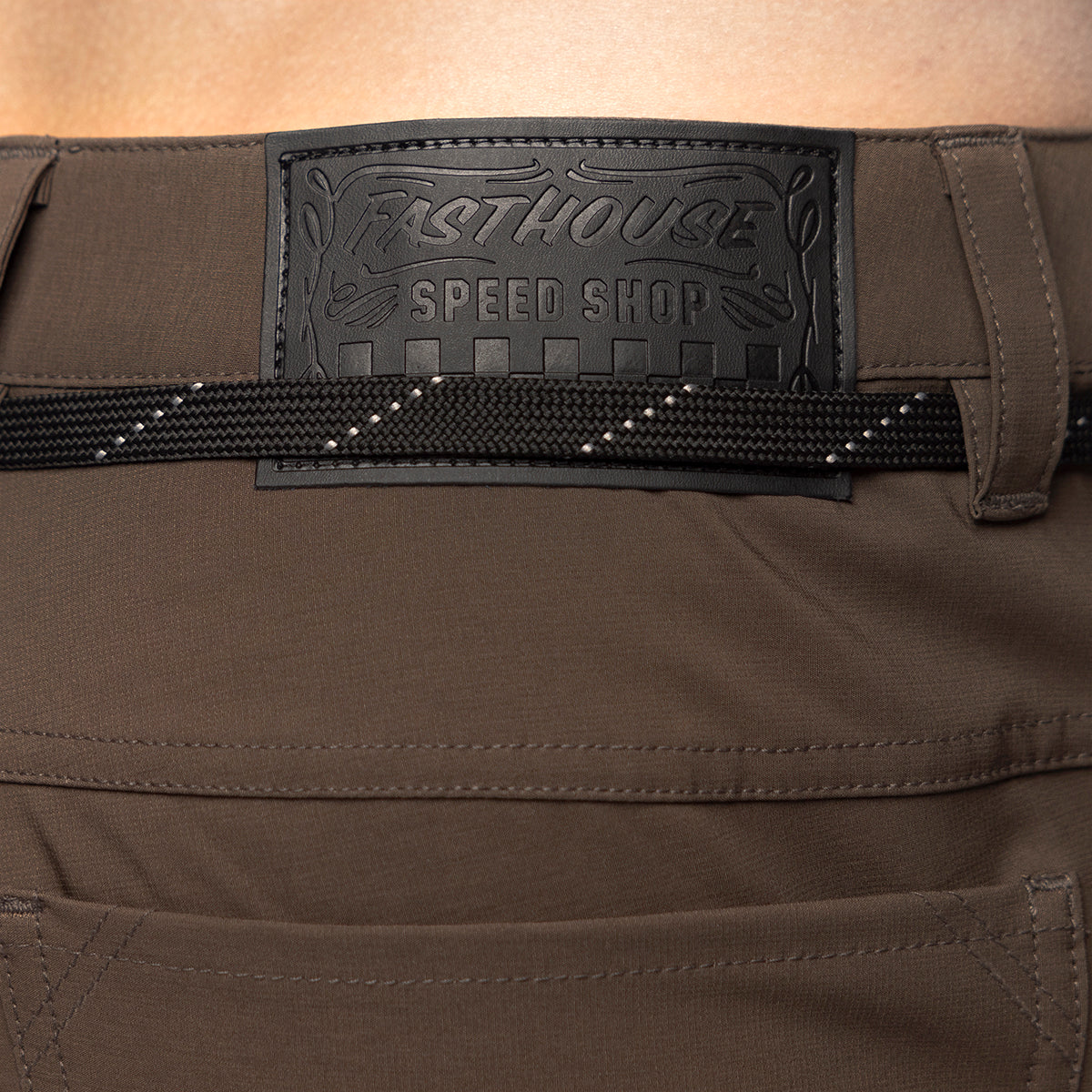 Kicker Short - Brown