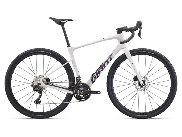 Giant Revolt Advanced 2 XL Carbon Smoke