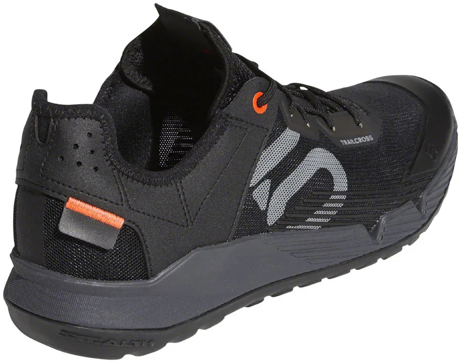 Trailcross LT Flat Shoes - Mens Core BLK / Gray Two / Solar Red 10.5 - Bicycle Warehouse