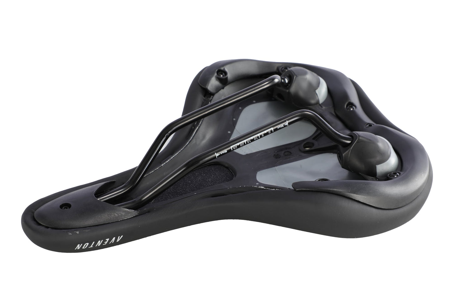 Saddle