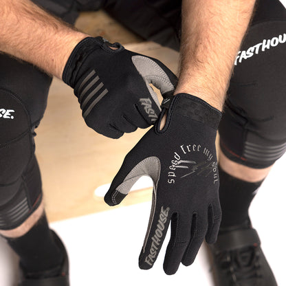 Speed Style Menace Glove - Black