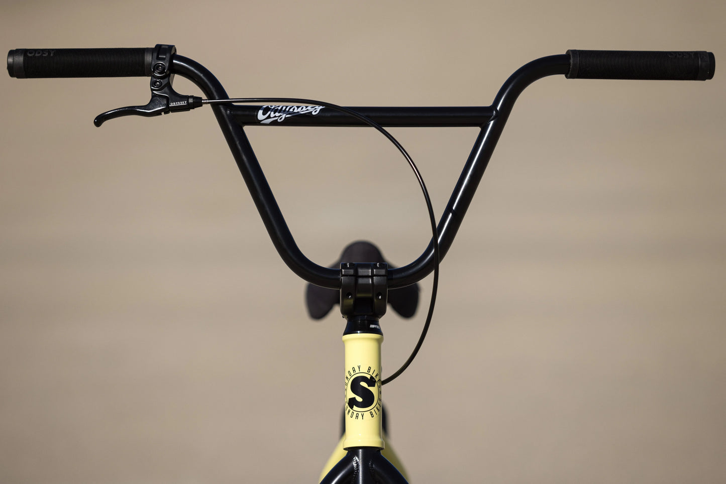 Sunday Soundwave Special (Gloss Notepad Yellow with 21" tt in RHD or LHD) - Bicycle Warehouse