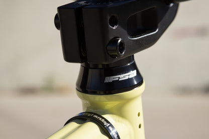 Sunday Soundwave Special (Gloss Notepad Yellow with 21" tt in RHD or LHD) - Bicycle Warehouse