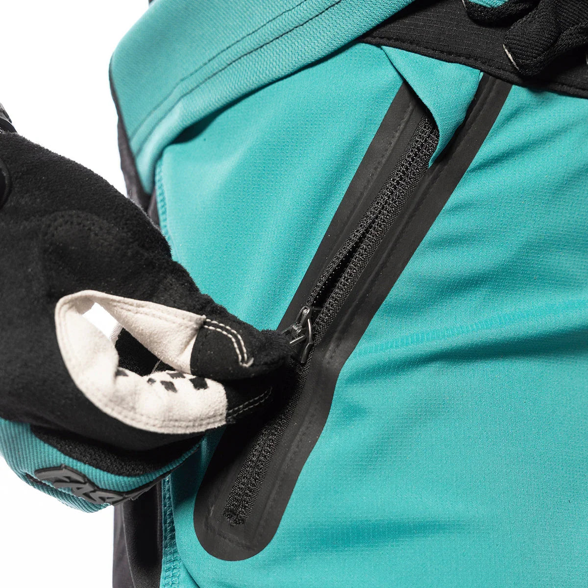 Crossline Women's Short - Teal - Bicycle Warehouse