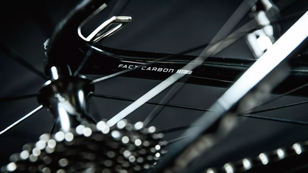 fact-10-carbon-bikes.png__PID:dd2bc090-6360-4998-9db4-69a982a96392