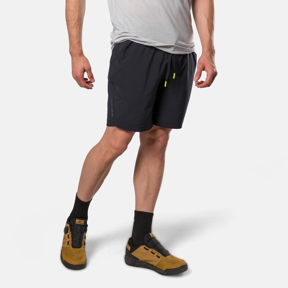 PEARL iZUMi Men's Canyon Active 8" Shorts - Bicycle Warehouse