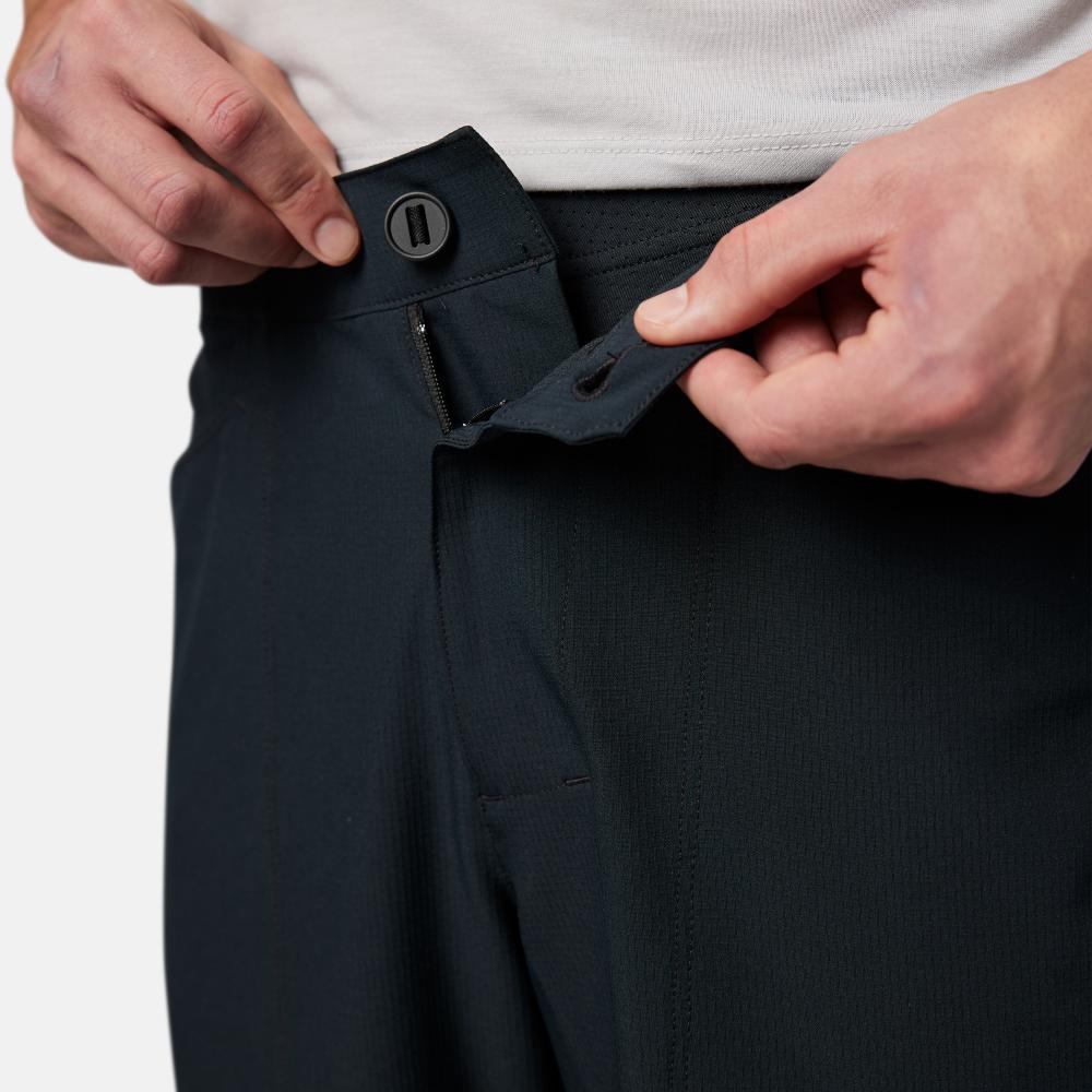Pearl Izumi Men's Canyon Shorts with Liner - Bicycle Warehouse