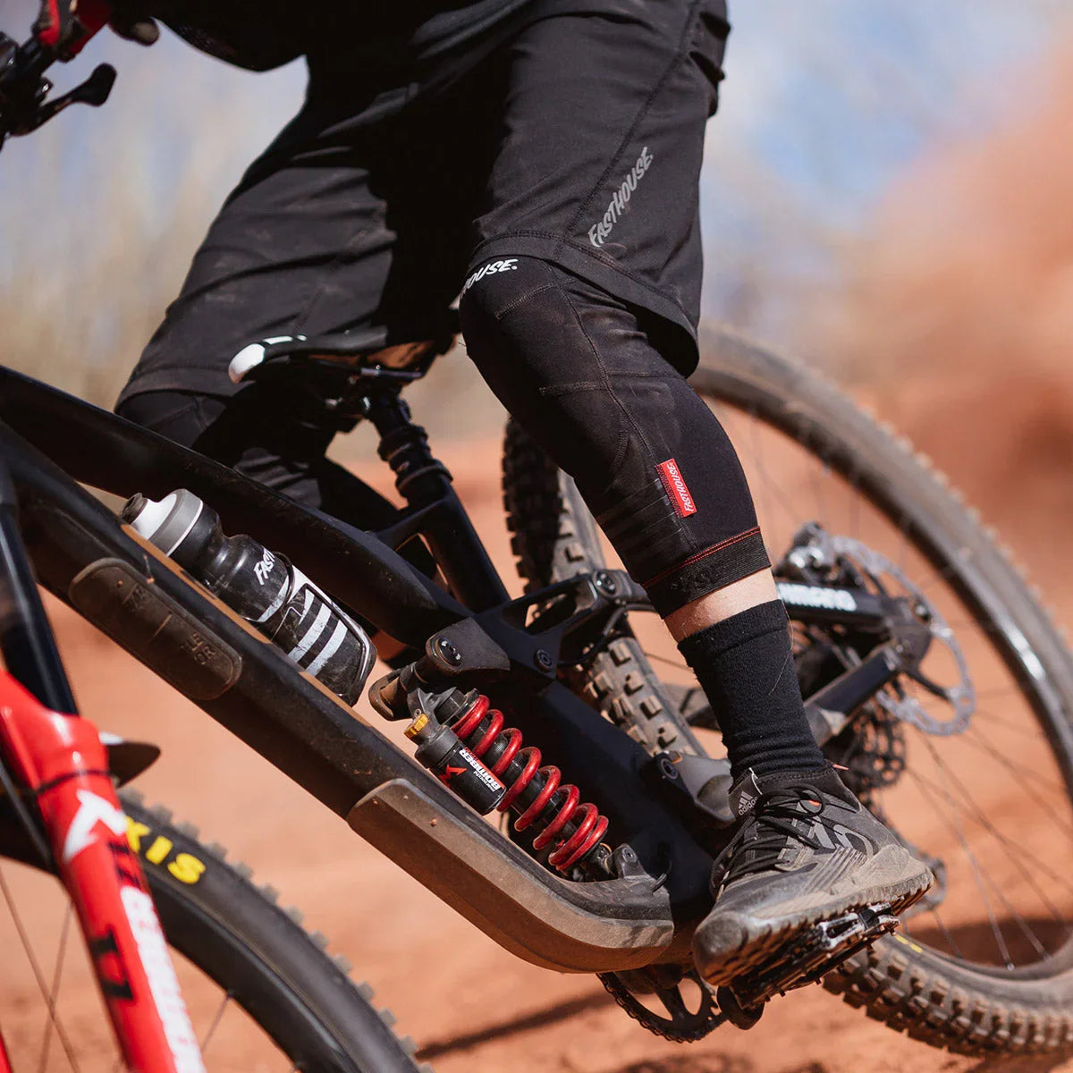 Crossline 2.0 Shorts - Bicycle Warehouse