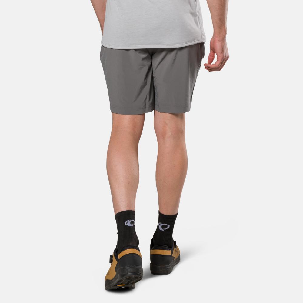 PEARL iZUMi Men's Canyon Active 8