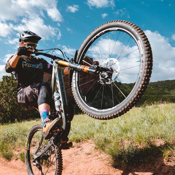 Mountain bike suspension tips