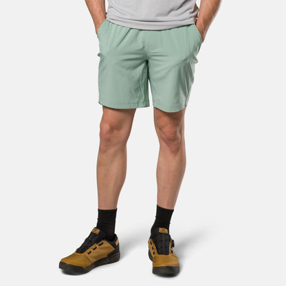 color:GREEN BAY||view:SKU Image Primary||gender:Men||seo:CANYON ACTIVE 8INCH SHORT