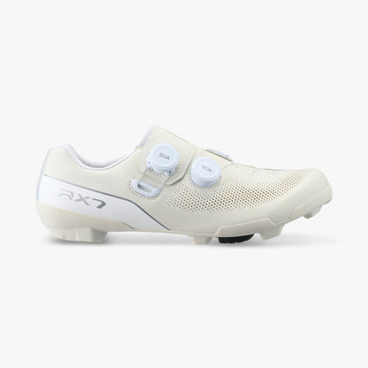 #color_sand-white|#color_shic562