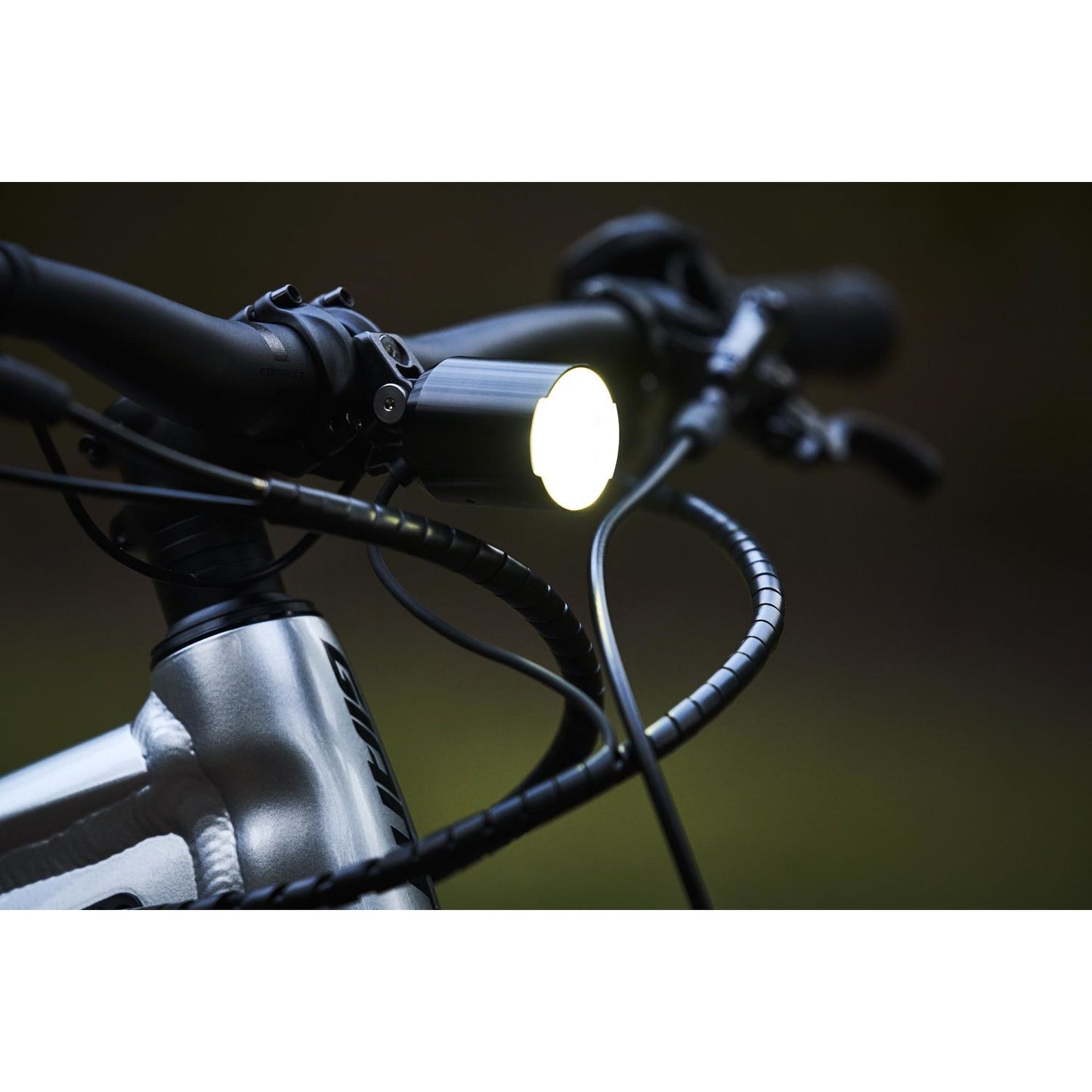 Giant Recon E HL600 Bike Headlight - Lighting - Bicycle Warehouse