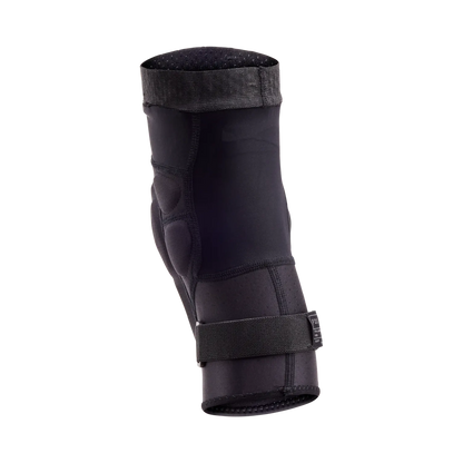 Youth Launch Knee Pads